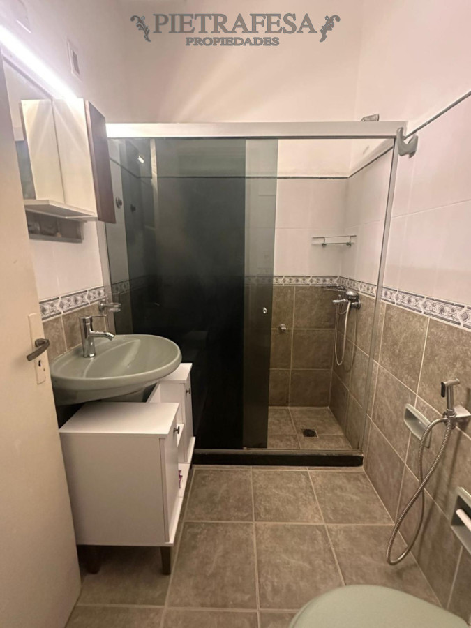 Casa ID.16546 - Venta de casa, 1 dormitorio, 1 baño . Ciudad Vieja