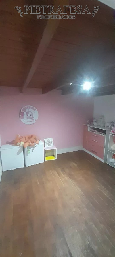 Casa ID.11239 - Casa en venta, 5 dormitorios, 1 baño-Aguada