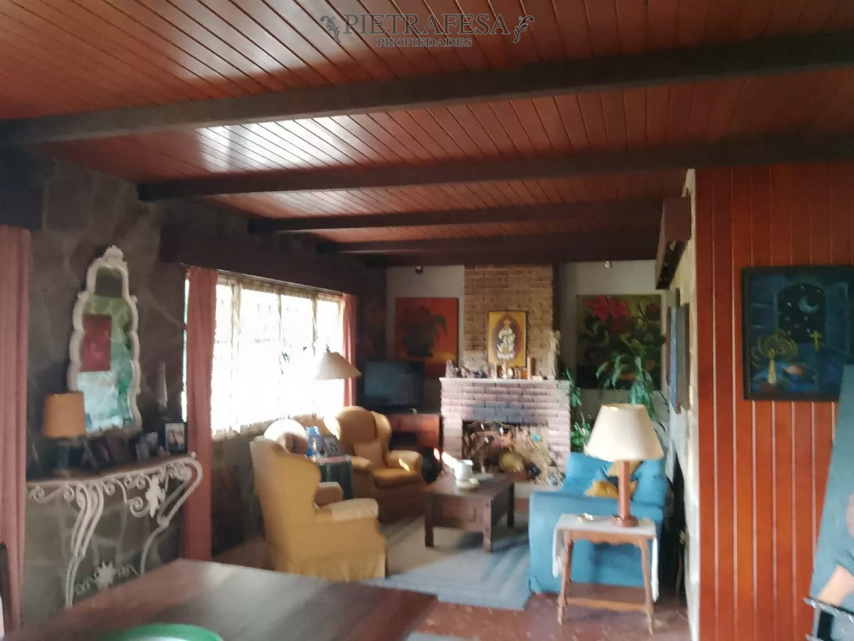 Casa ID.8686 - Casa en venta 3 dormitorios, 1 baño jardín y garaje-San Antonio -Parque Carrasco