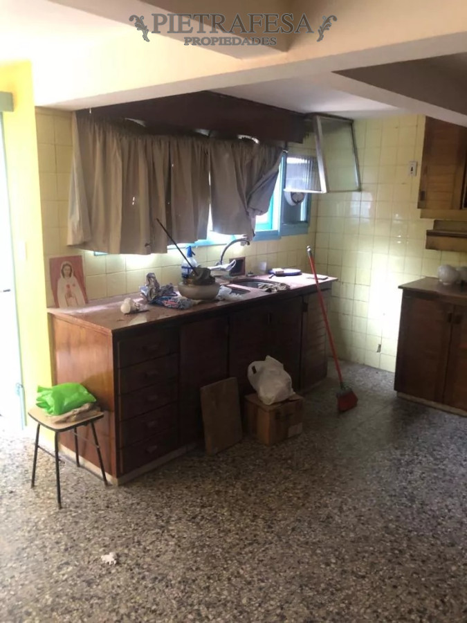 Casa ID.9004 - Casa en venta 4 dormitorios, 3 baños, patio y gje-La Blanqueada