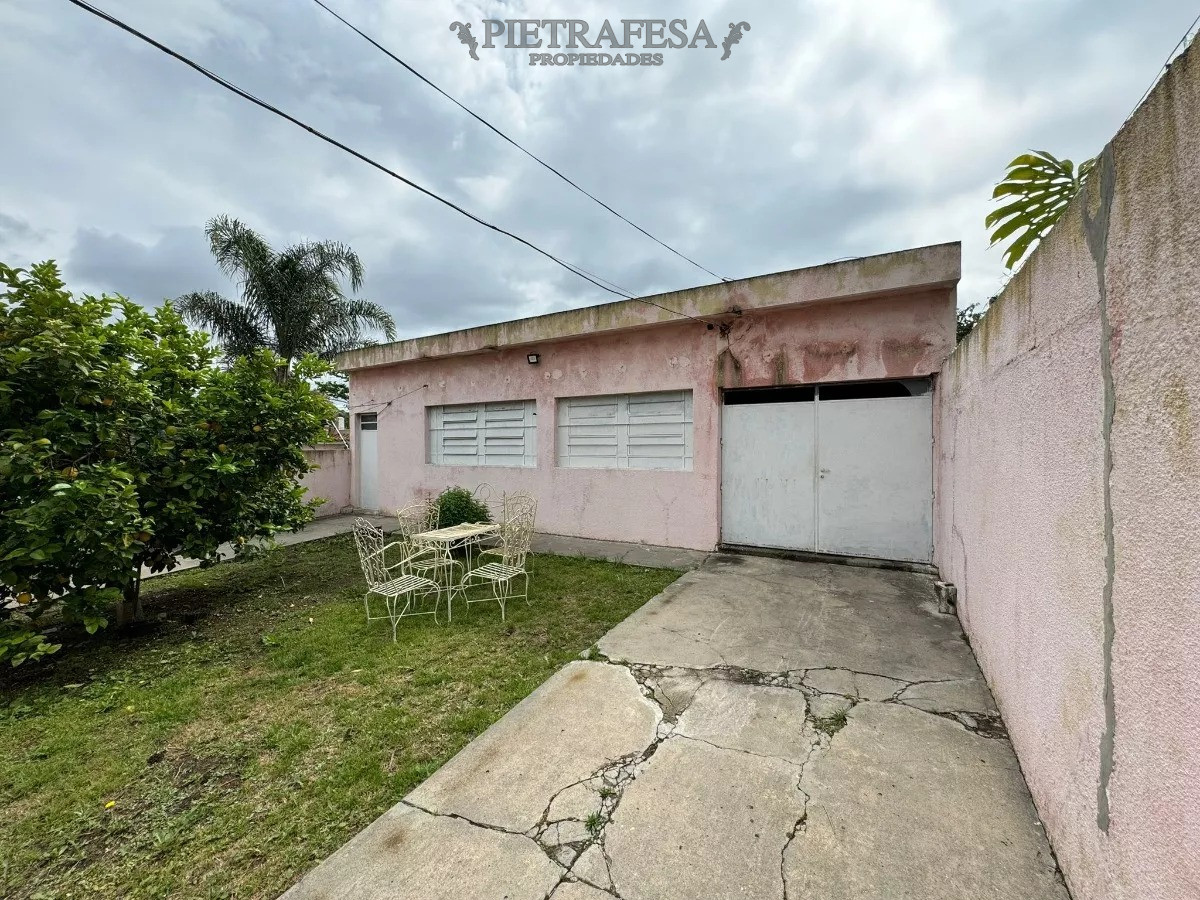 Casa ID.12340 - Casa en venta 4 dormitorios, 1 baño, patio-Aires Puros