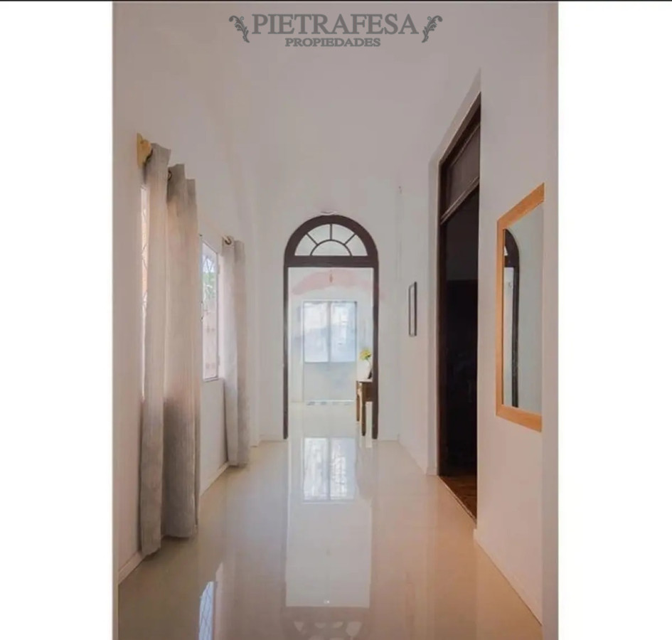 Casa ID.12608 - Casa en venta 4 dormitorios, 2 baños, garaje-Unión