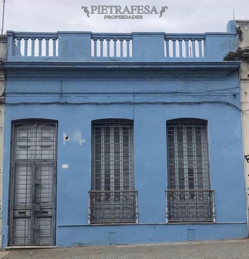 Casa ID.10424 - Casa a terminar en venta, 3 dormitorios, 2 baños-Palermo 