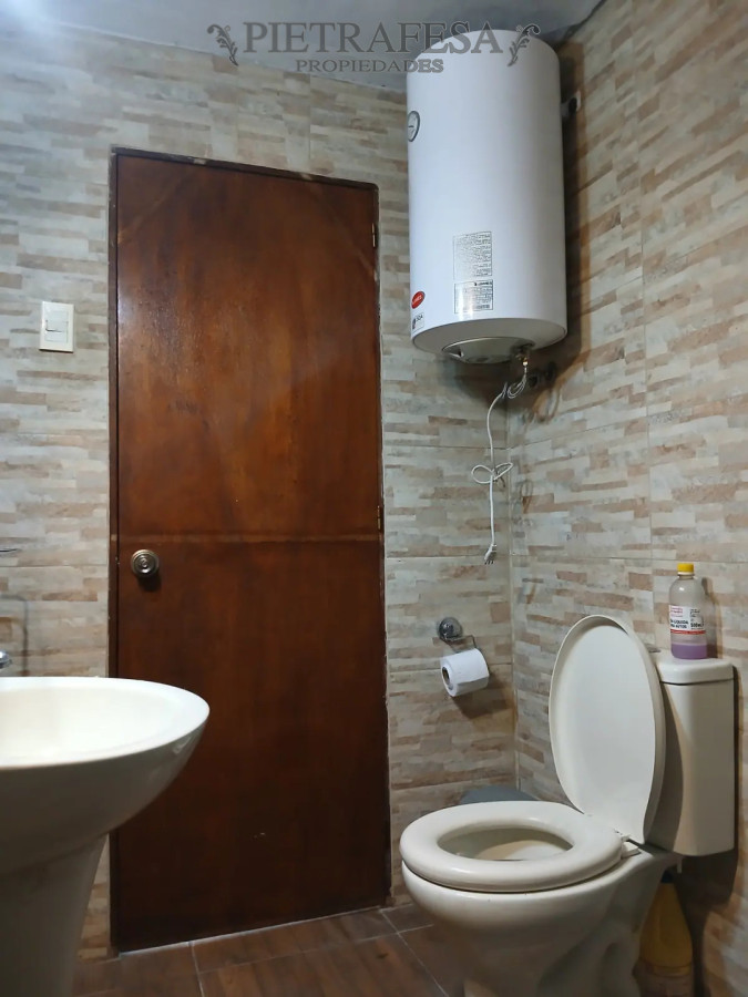 Casa ID.15328 - Casa en venta, 4 dormitorios, 1 baño, azotea. Ituzaingo.