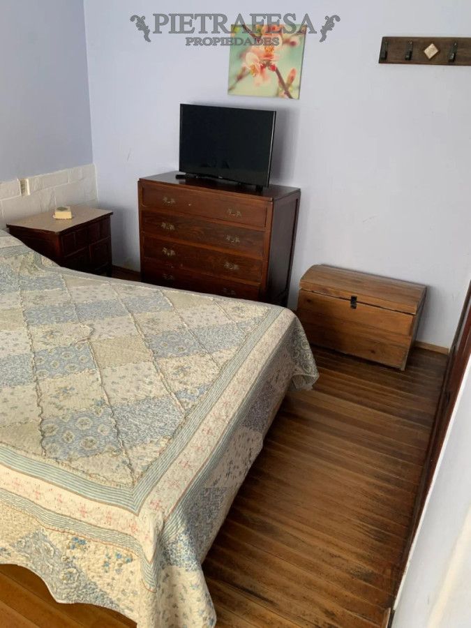 Casa ID.15788 - Casa en venta, 2 dormitorios, 2 baños, patio, garaje. Union.
