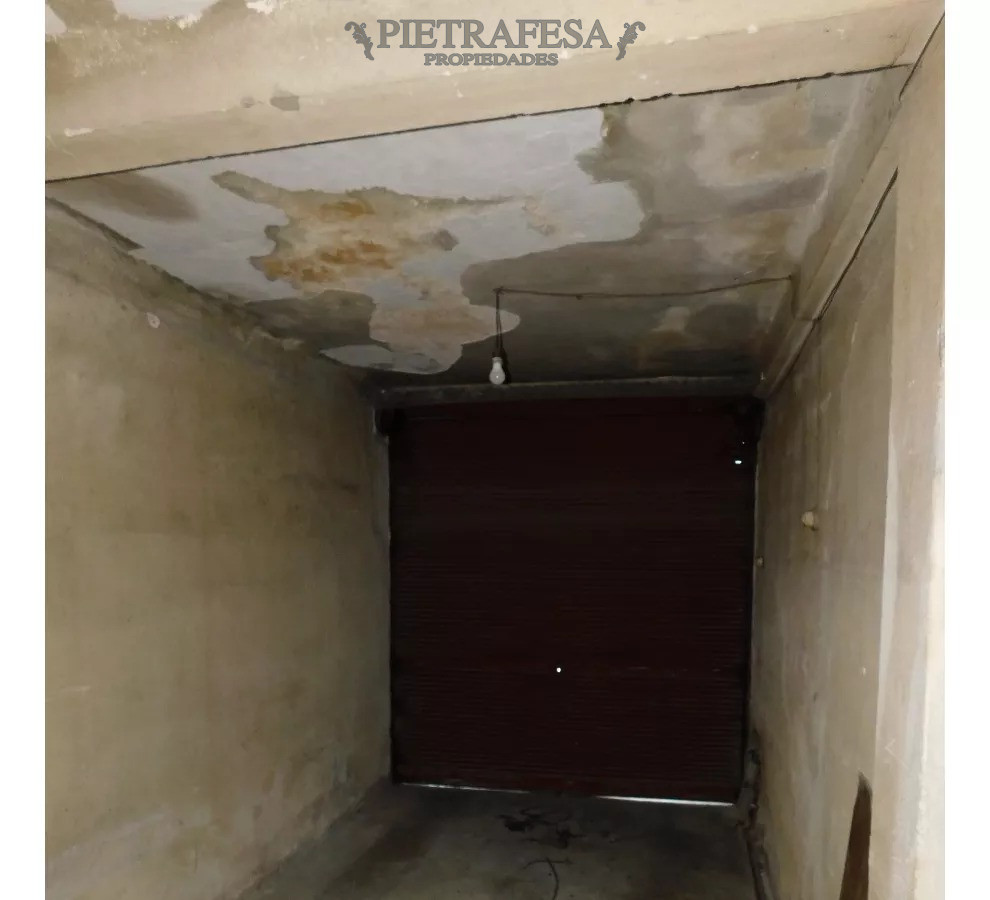 Casa ID.9412 - 3 casas a reciclar en venta, 5 dormitorios, 3 baños-Cordón
