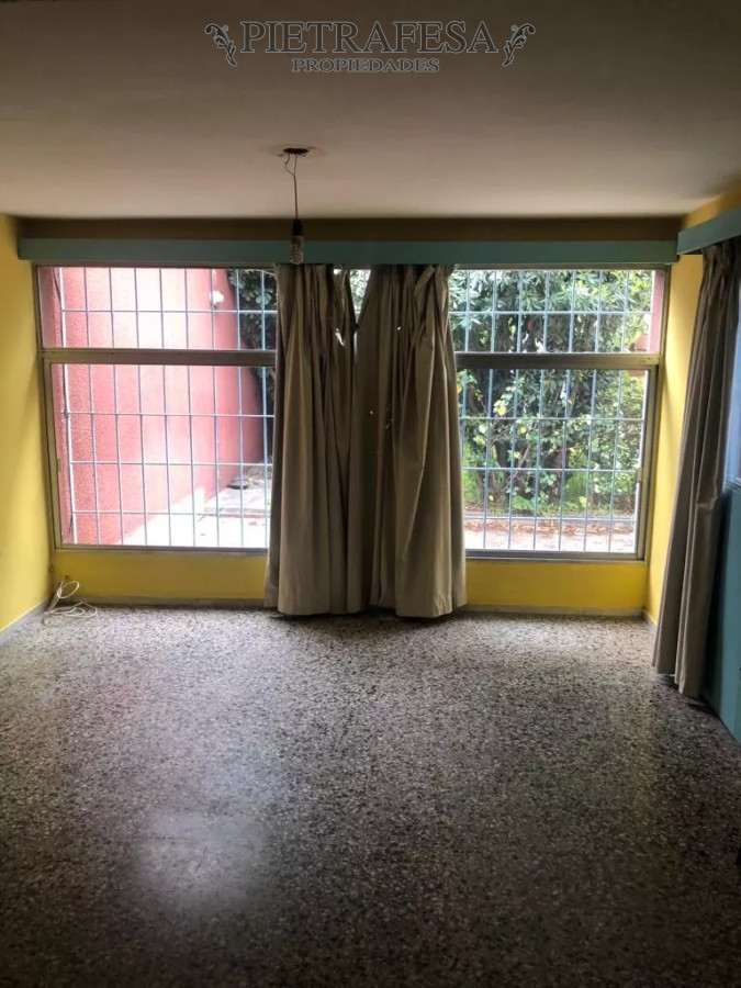 Casa ID.9004 - Casa en venta 4 dormitorios, 3 baños, patio y gje-La Blanqueada