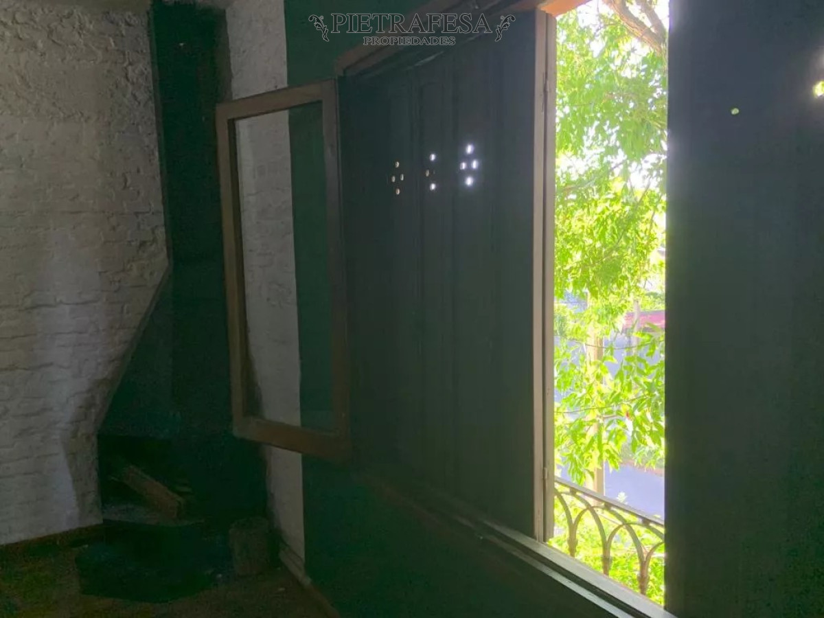Casa ID.7852 - Casa en venta con renta 2 dormitorios, 1 baño y azotea-Juan de Dios Peza-Buceo