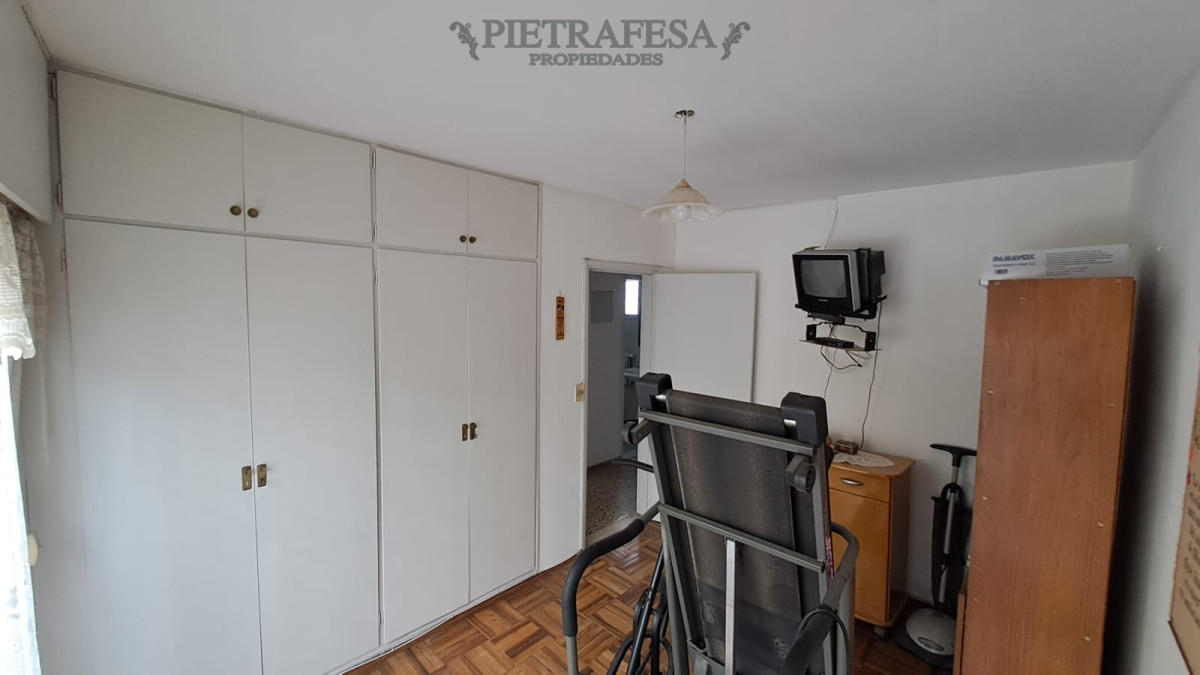 Casa ID.14035 - Casa En Cordón excelente ubicación! 3 Dorm Y Garage Padrón Único