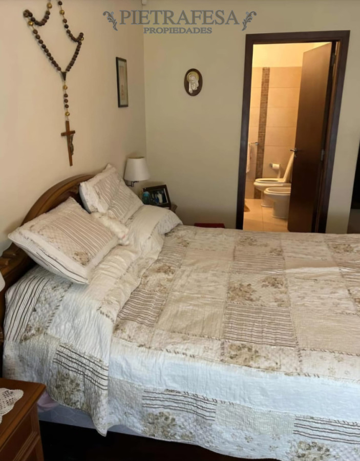 Casa ID.15606 - Casa + galpón en alquiler, 3 dormitorios, 2 baños, patio, barbacoa, garaje. Malvin Norte.
