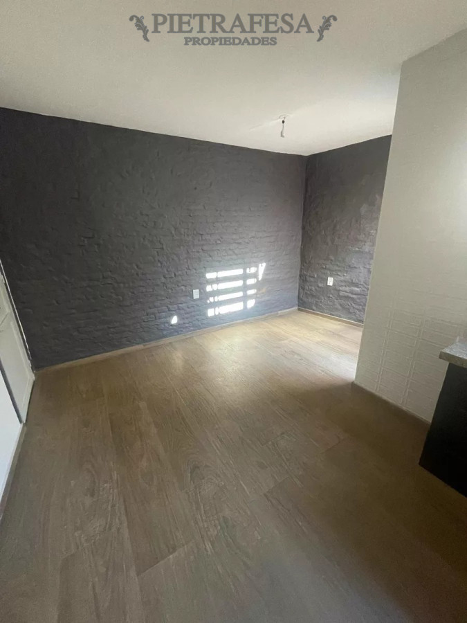 Casa ID.13164 - Casa en venta 2 dormitorios, 1 baño, azotea-Unión 