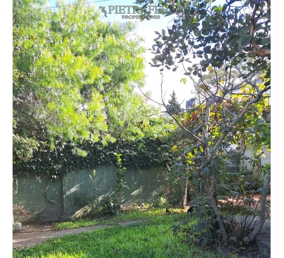 Casa ID.13224 - Casa en venta 2 dormitorio, 2 baños, patio-gje-Aires Puros