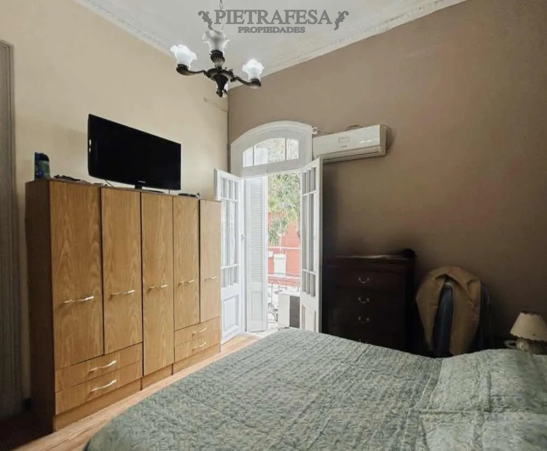 Casa ID.13931 - Venta con Renta de Casa PH - 3 dormitorios - 1 baño - Balcón - Terraza - La Comercial