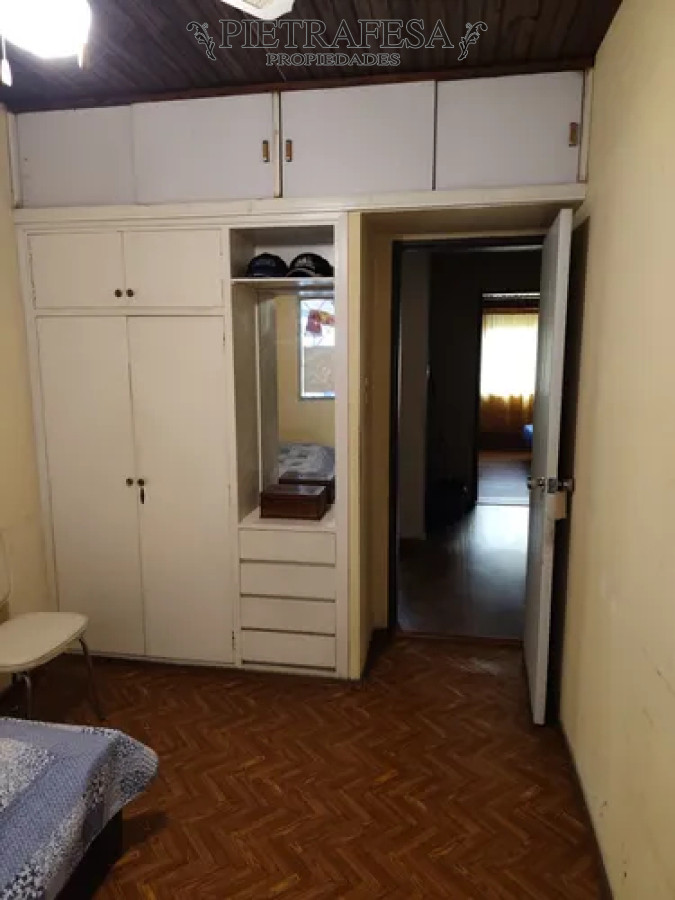 Casa ID.14430 - Casa en venta, 3 dormitorios, 2 baños, patio, barbacoa, cochera. Malvin Norte.