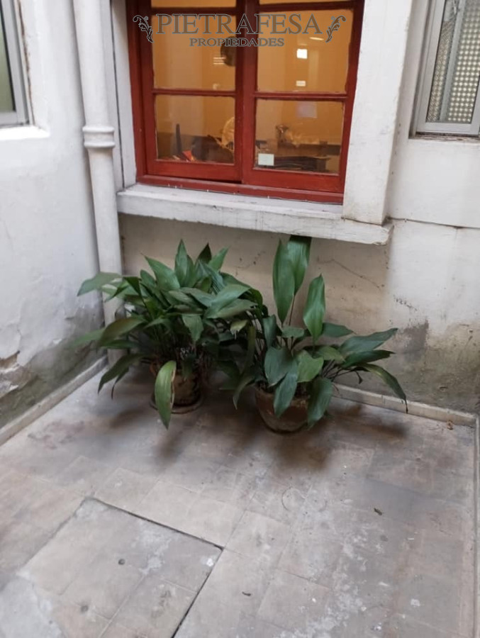 Casa ID.10668 - Casa en venta 2 dormitorios, 1 baño, patio- Tres Cruces