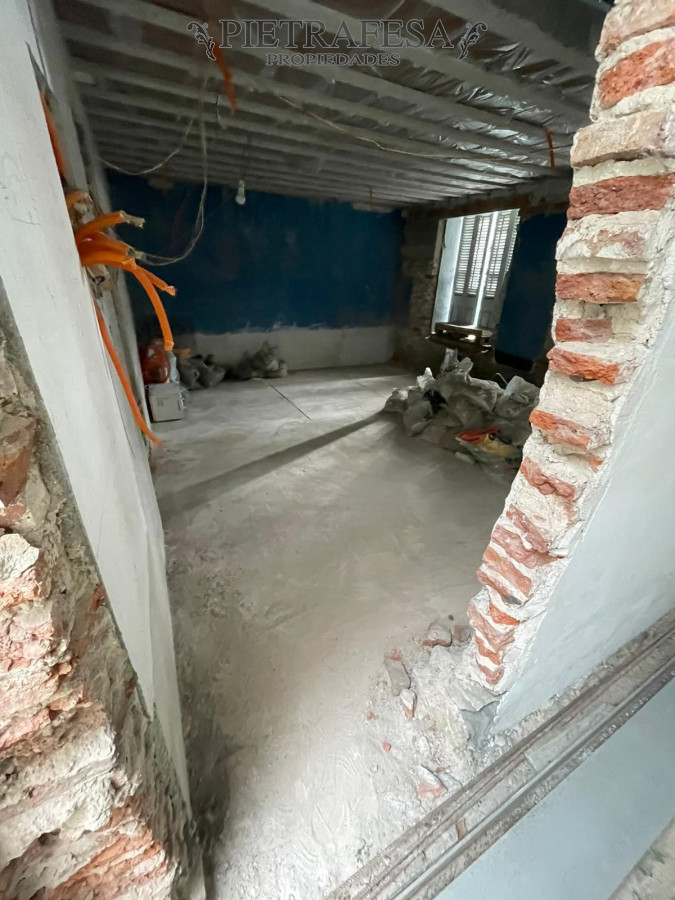 Casa ID.10424 - Casa a terminar en venta, 3 dormitorios, 2 baños-Palermo 
