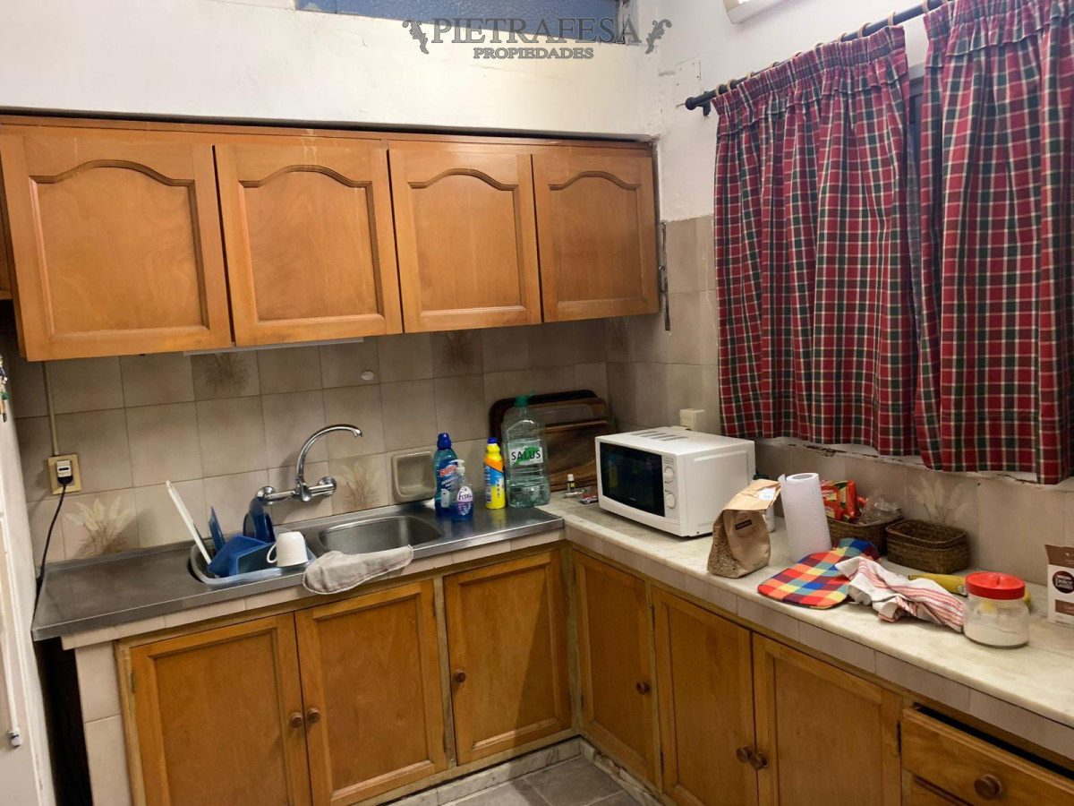 Casa ID.8990 - Casa en venta 3 dormitorios, 3 baños, patio, gje- Buceo