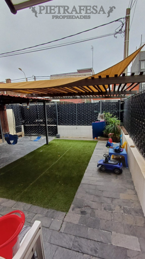 Casa ID.5788 - Casa en venta 2 dormitorios, 1 baño, patio y cochera- Plutarco- Buceo
