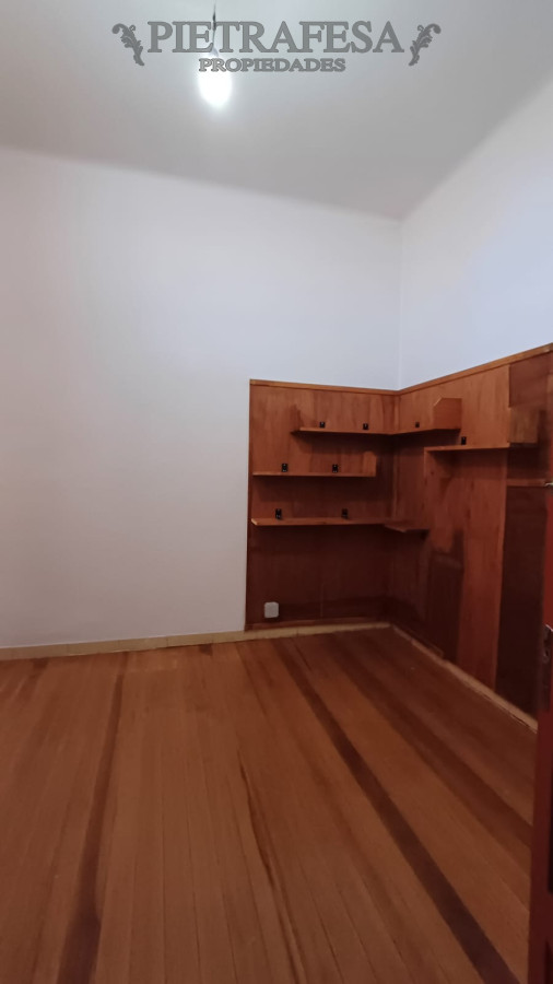 Casa ID.13946 - Casa en venta 1 dormitorio, 1 baño, azotea-La Teja