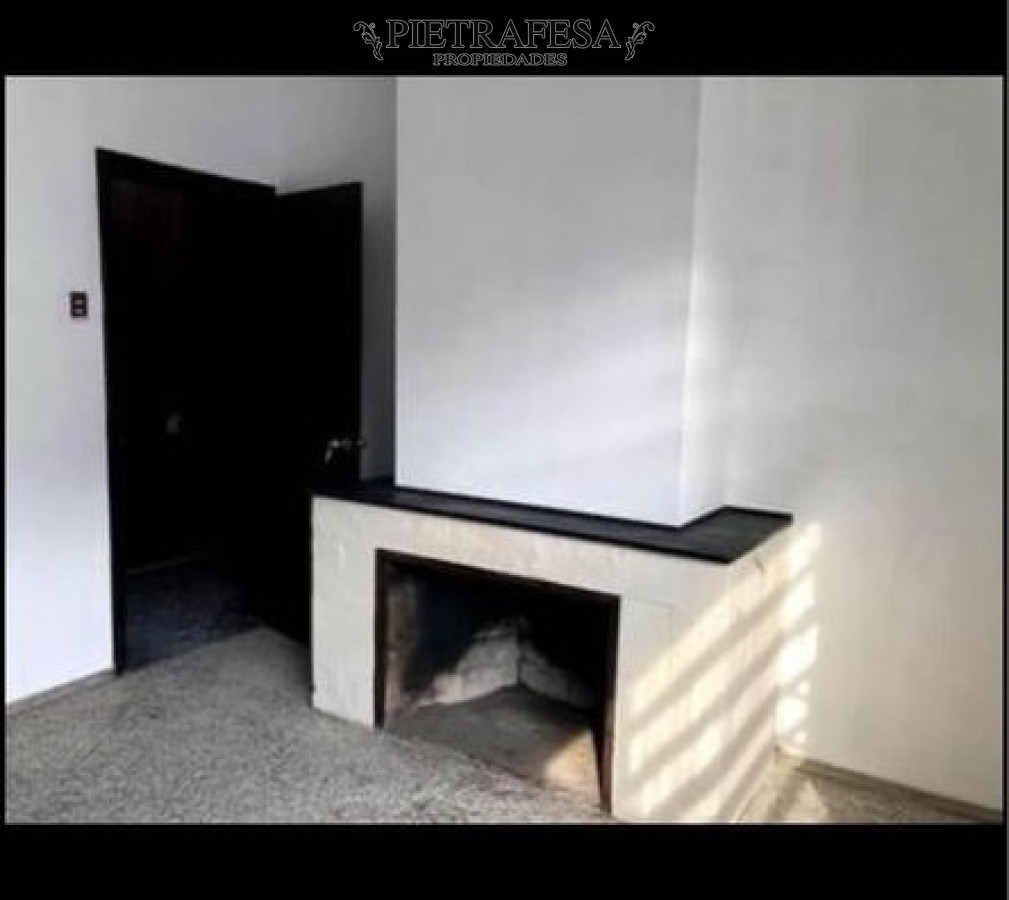 Casa ID.11235 - Casa y apto en venta,4 dormitorios, 2 baños-Hipódromo 