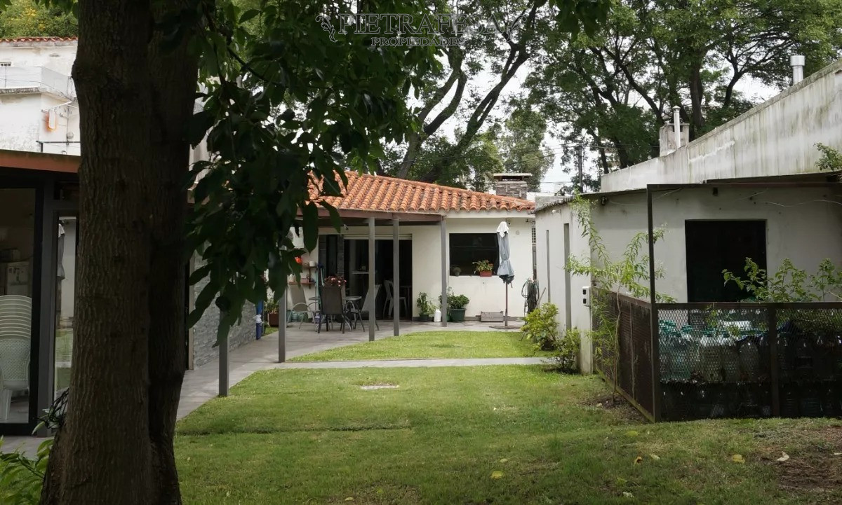 Casa ID.12799 - Casa 3 dormitorios, 3 baños, garaje-Malvin 