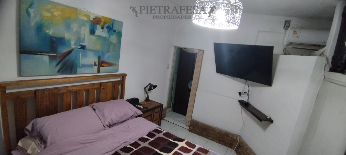 Casa ID.10685 - 2 casas en venta, 6 dormitorios, 2 baños, cochera-Belvedere 