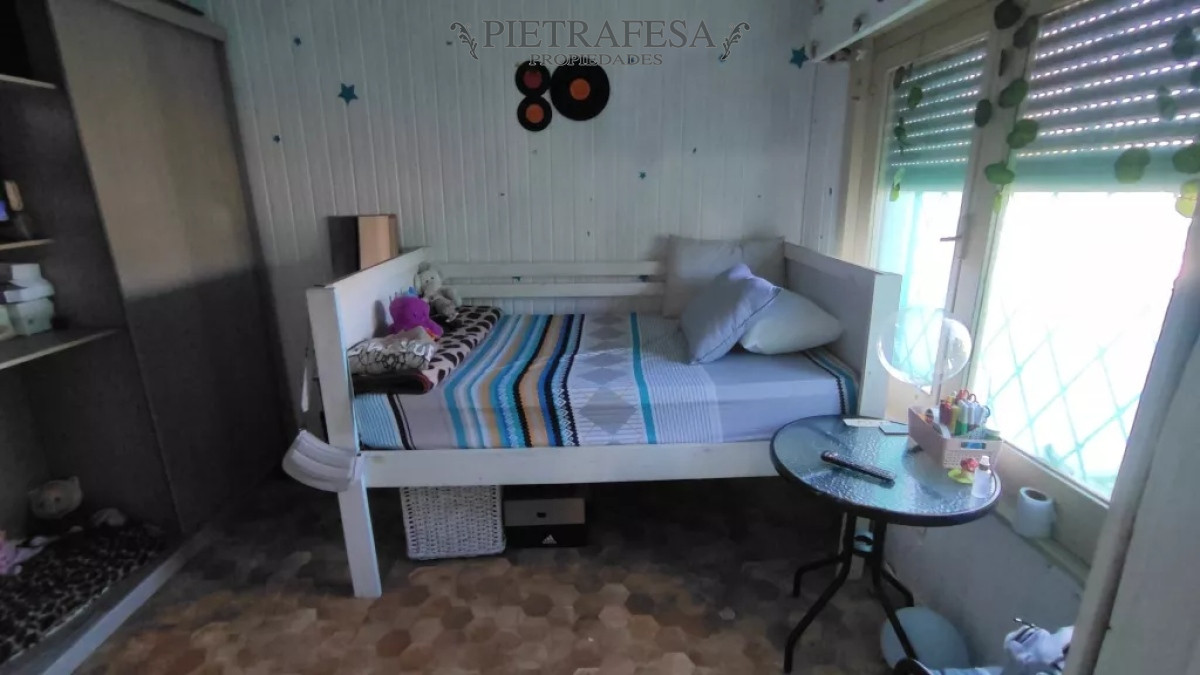 Casa ID.10986 - Casa en venta, 3 dorm, 3 baños, fondo, barbacoa, cochera