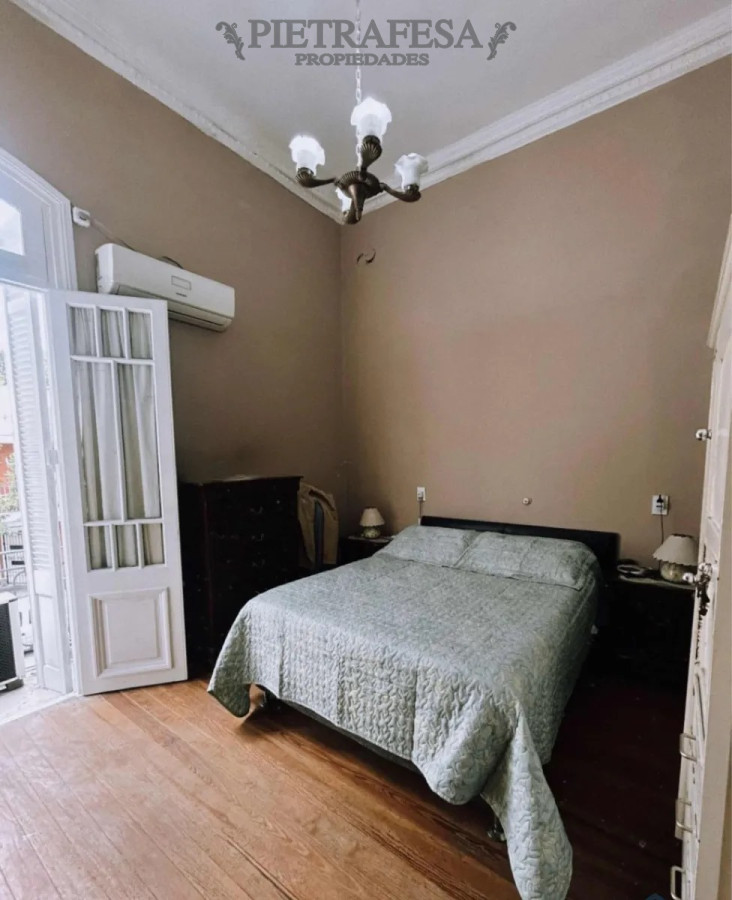 Casa ID.13931 - Venta con Renta de Casa PH - 3 dormitorios - 1 baño - Balcón - Terraza - La Comercial