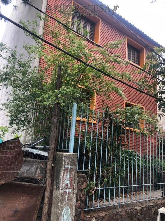 Casa ID.9004 - Casa en venta 4 dormitorios, 3 baños, patio y gje-La Blanqueada