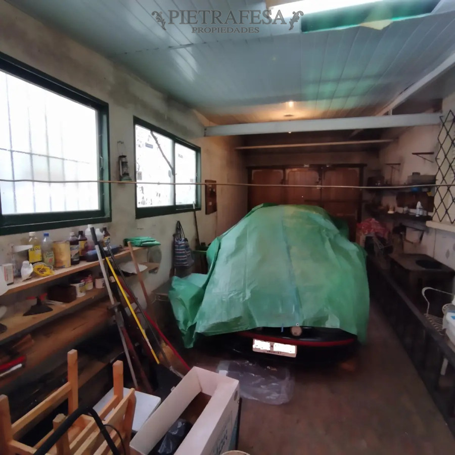 Casa ID.11507 - Casa en venta 3 dormitorios, 2 baños, barbacoa, cochera-Aires Puros