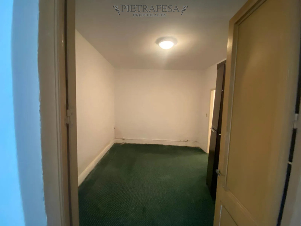 Casa ID.15289 - Casa en alquiler, 2 dormitorios, 1 baño, azotea. Jacinto Vera.