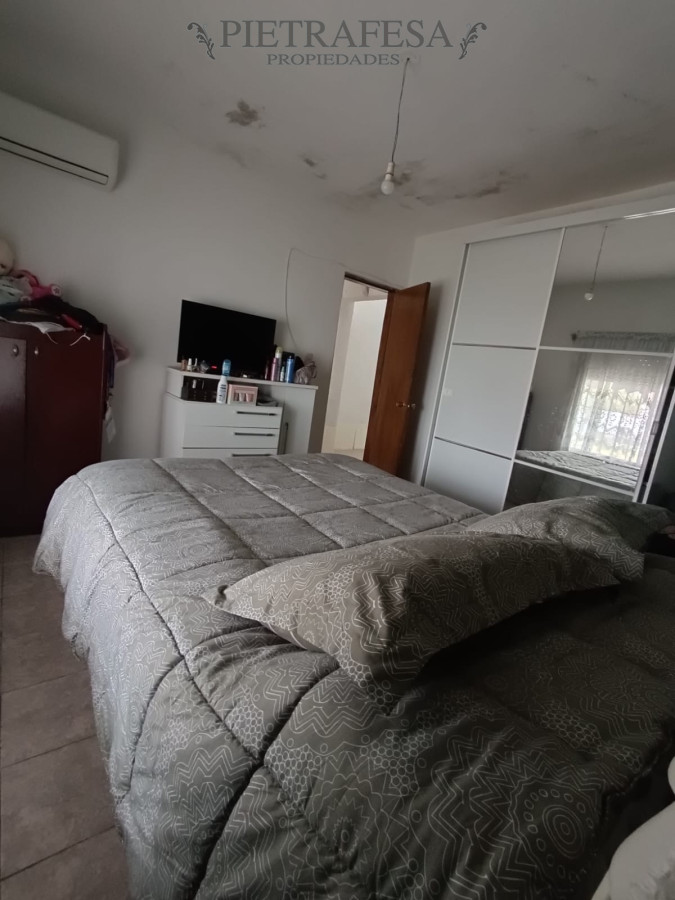 Casa ID.10372 - Casa en venta 3 dormitorios, 1 baño, gje, fondo-Unión 