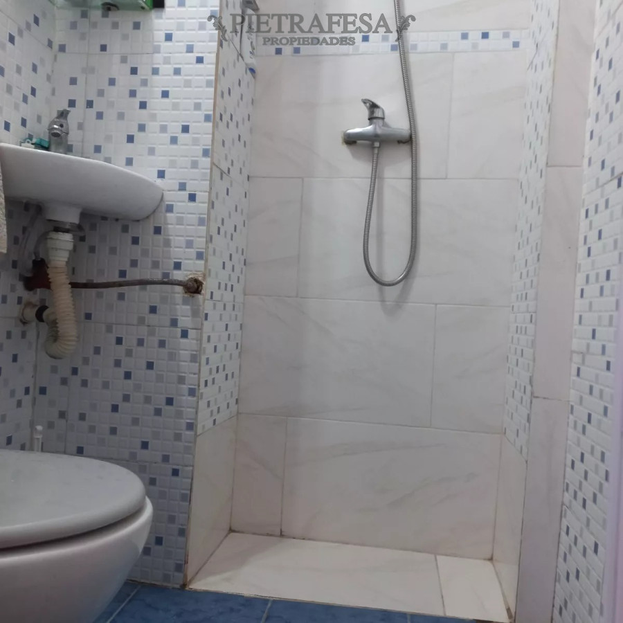 Casa ID.12250 - Casa en venta 2 dormitorios, 2 baños, patio-Colón 