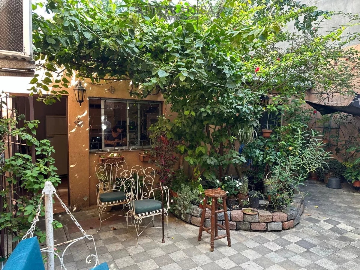 Casa ID.12993 - Casa en venta 5 dorm, 2 baños, patio- Villa Muñoz