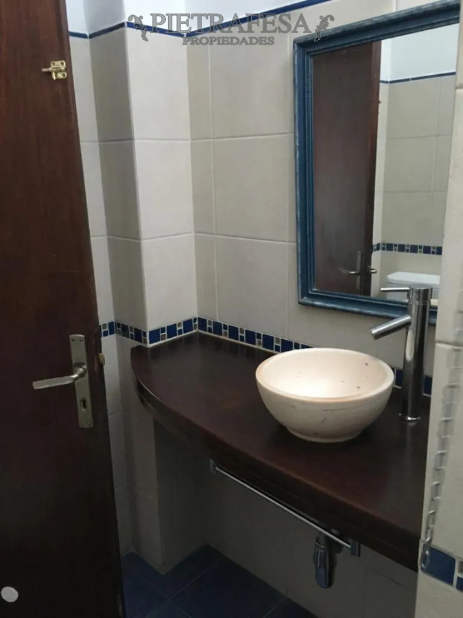 Casa ID.13893 - Casa de altos en venta, 2 dormitorios, 1 baño-Malvin 