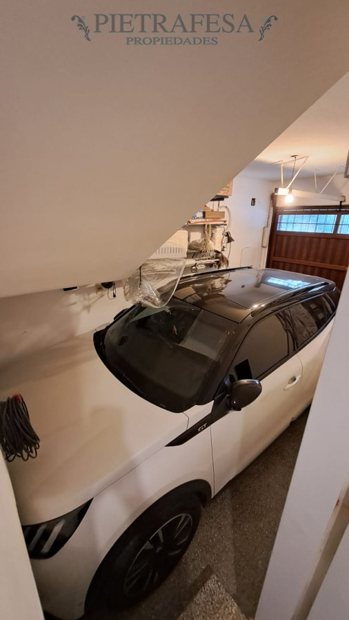 Casa ID.14035 - Casa En Cordón excelente ubicación! 3 Dorm Y Garage Padrón Único