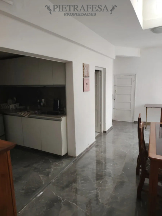 Casa ID.15163 - Casa en alquiler, 3 dormitorios, 2 baños, patio con parrillero. Buceo.