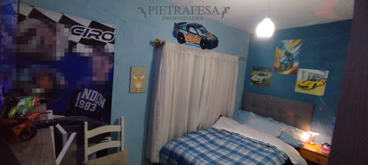 Casa ID.10685 - 2 casas en venta, 6 dormitorios, 2 baños, cochera-Belvedere 
