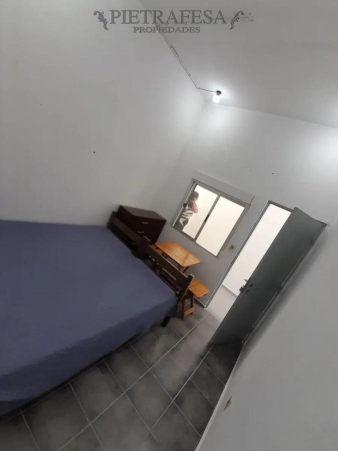 Casa ID.15038 - Casa remodelada en venta, 15 habitaciones, 16 baños, patio, cocheras. Reducto.