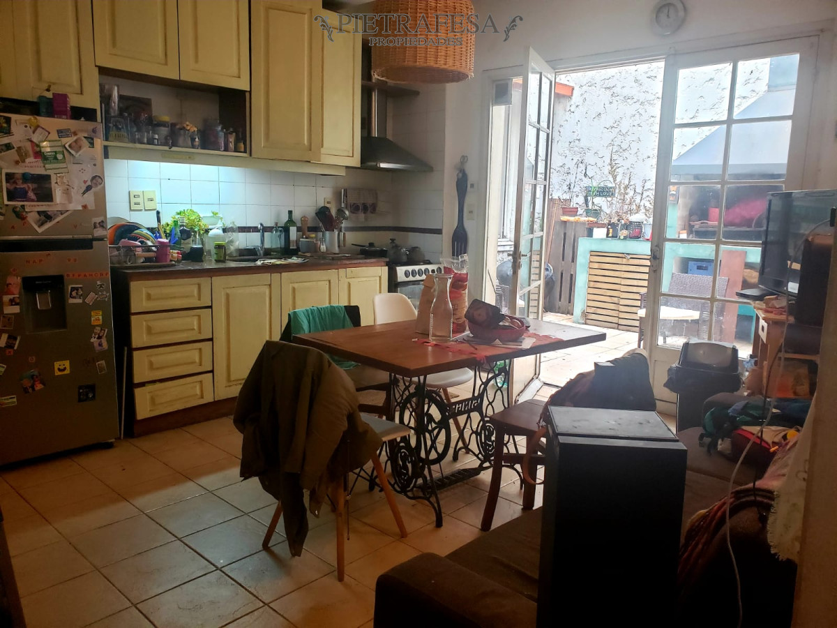 Casa ID.30 - Casa en venta 3 dormitorios 2 baños - Pedro Berro - Pocitos