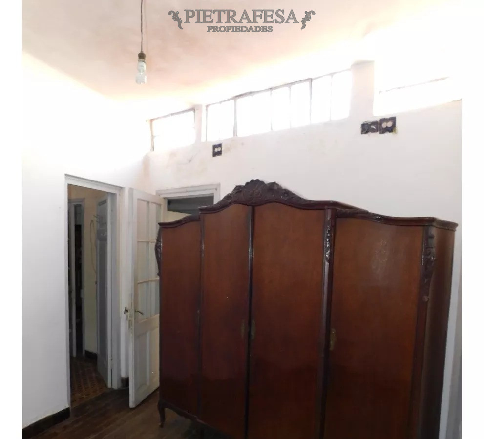Casa ID.9412 - 3 casas a reciclar en venta, 5 dormitorios, 3 baños-Cordón