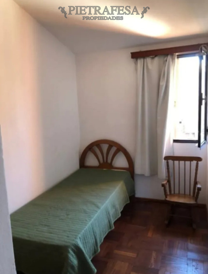 Casa ID.15197 - Casa en venta, 3 dormitorios, 2 baños, patio, cochera. La Teja.