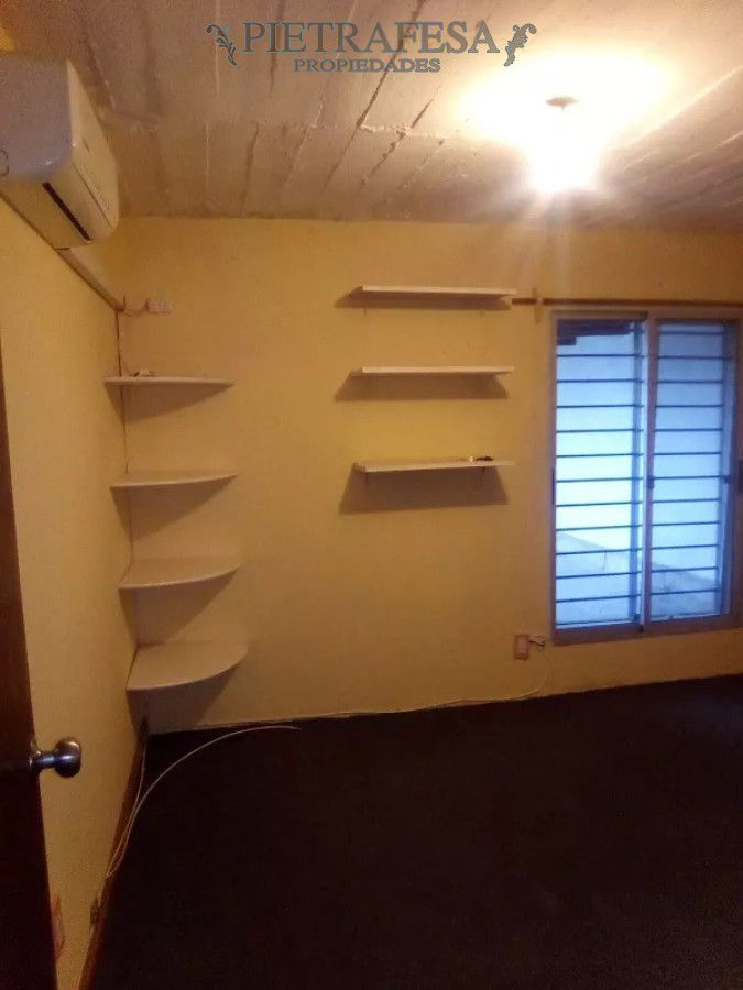 Casa ID.10325 - Casa en venta 3 dormitorios,1 baño, cochera-Malvin