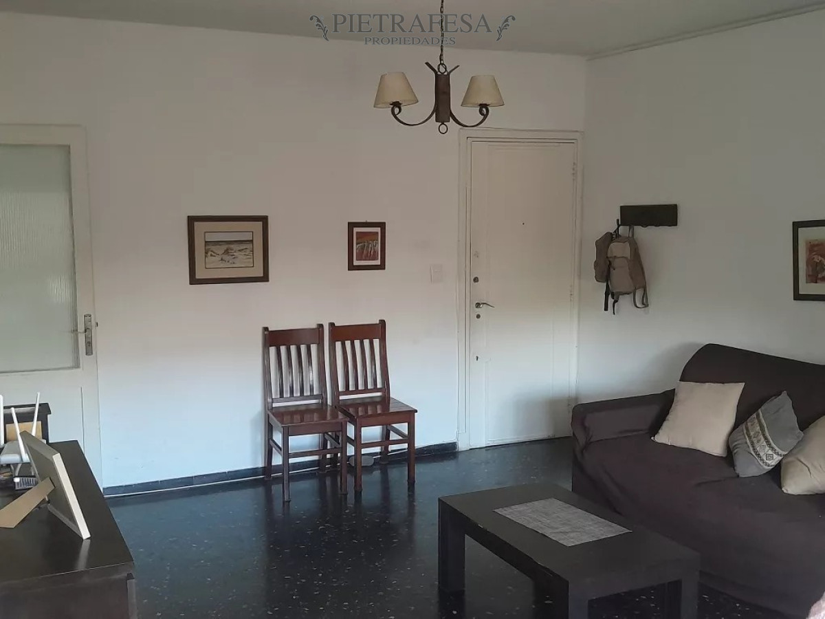 Casa ID.7706 - Casa en venta 3 dormitorios, 2 baños, patio y garaje-Nicaragua- La Comercial,