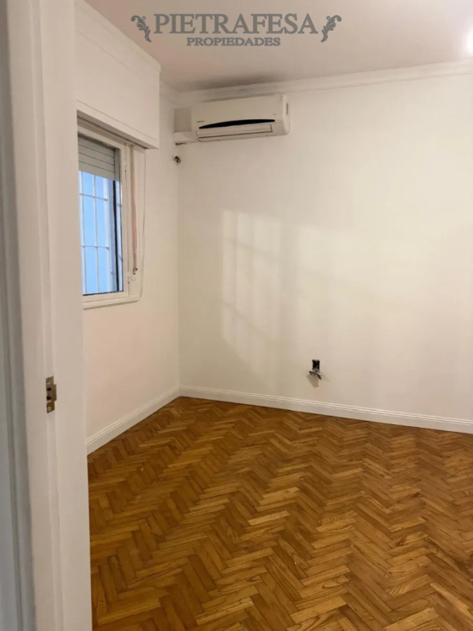 Casa ID.15914 - Casa en alquiler, 1 dormitorio, 1 baño, patio. Parque Batlle.