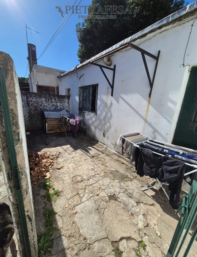 Casa ID.13856 - Ideal inversión, padrón con 3 casas en venta-Ituzaingó