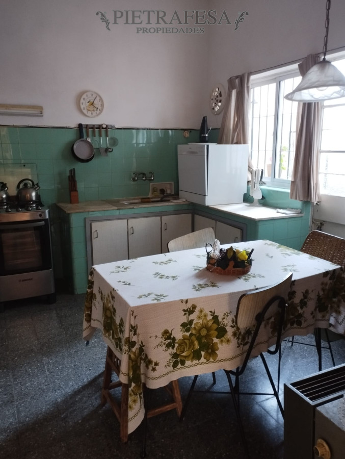 Casa ID.7234 - Casa en venta 3 dormitorios, 3 baños, patio y garaje- Estivao -Parque Batlle