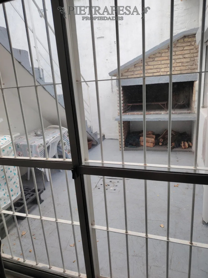 Casa ID.15163 - Casa en alquiler, 3 dormitorios, 2 baños, patio con parrillero. Buceo.