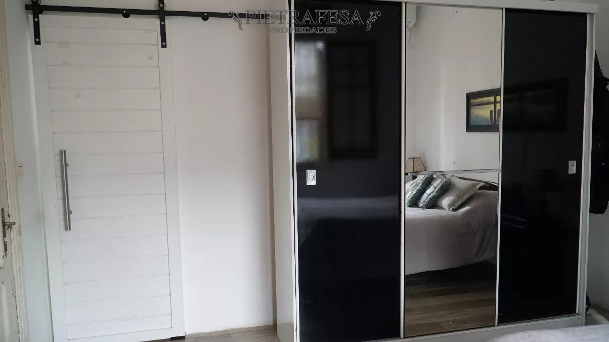Casa ID.9814 - Casa en venta 6 dormitorios,2 baños, gje, azotea-La Blanqueada