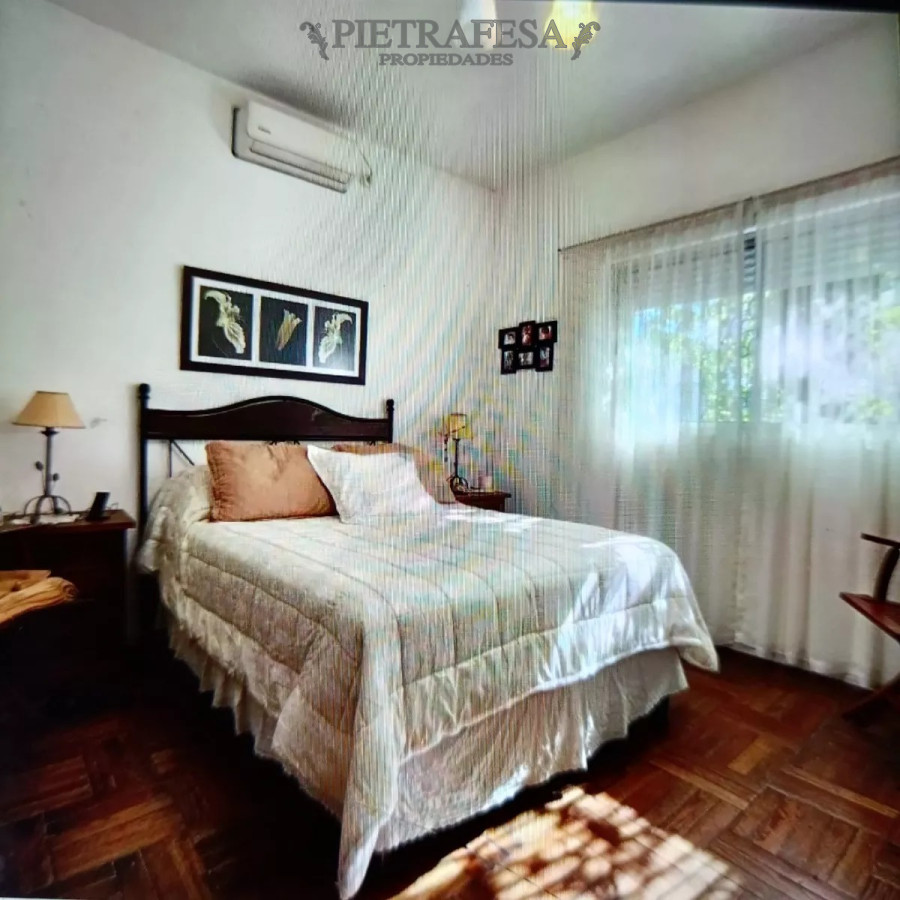 Casa ID.11090 - Casa en venta 4 dormitorios, 3 baños, azotea, gje-Buceo